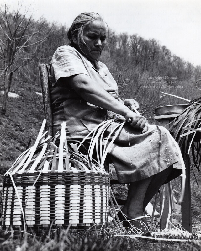 An article about the history of basket making in North Carolina