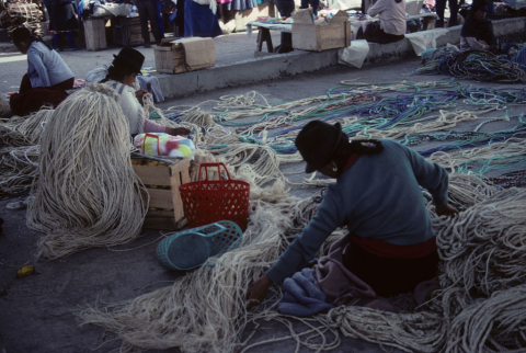 Sorting string in Saquisilí, Ecuador