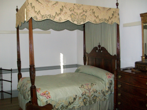 Hope Mansion bedroom 