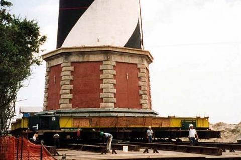Cape Hatteras Lighthouse on Tracks