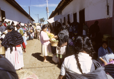 Indian market in Pátzcuaro, Mexico