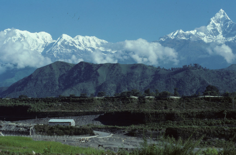 Peaks of Annapurna I and Machhapuchhre