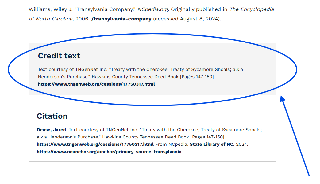 A blue circle encompasses a field that reads "Credit text" and has an arrow pointing to the same field.